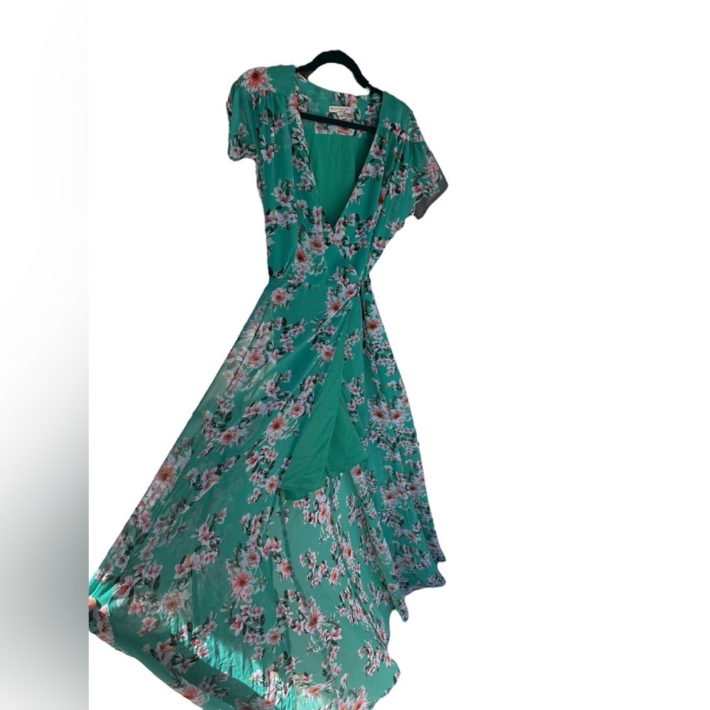 Floral Maxi Tie Dress​​ - Picture 2 of 9